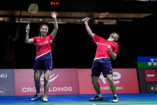 冠道路上的 冠道路上的