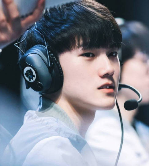 進攻端的威 進攻端的威