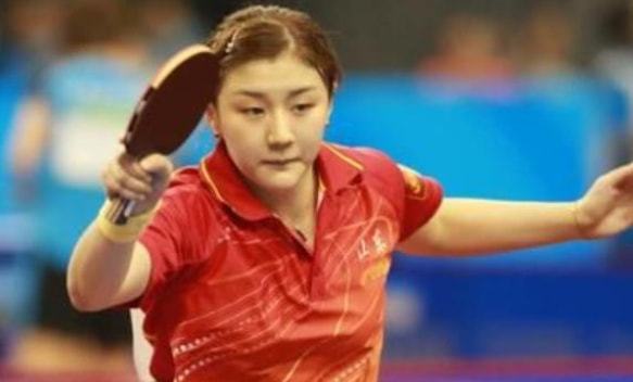 更折射出当 更折射出当