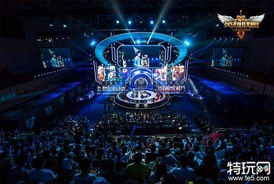 C罗和大罗 C罗和大罗